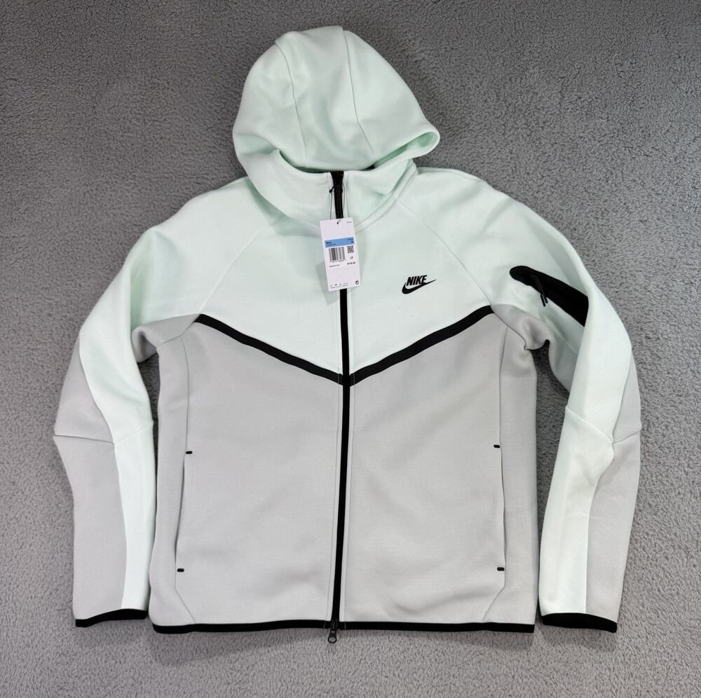 Nike Tech Fleece Windrunner Mint Grey Black HV0949 394 Men's Mesium
